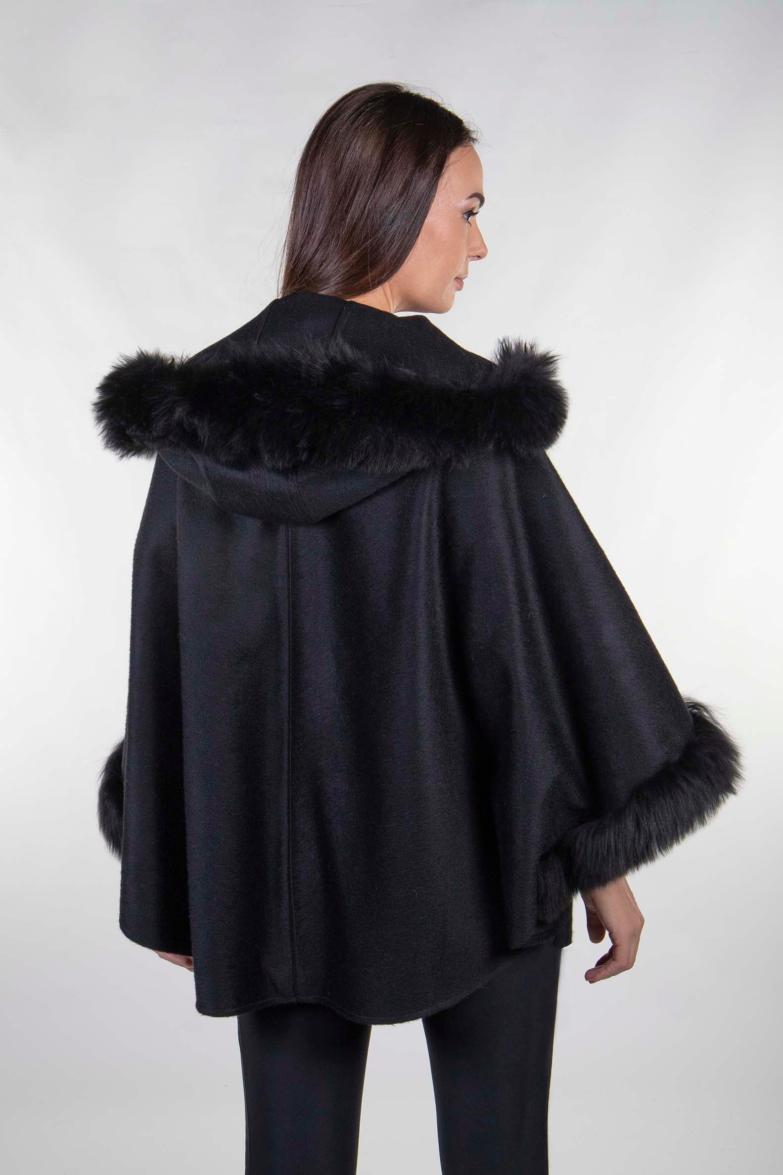 Evelyn Cape - Cloud Nine Sheepskin