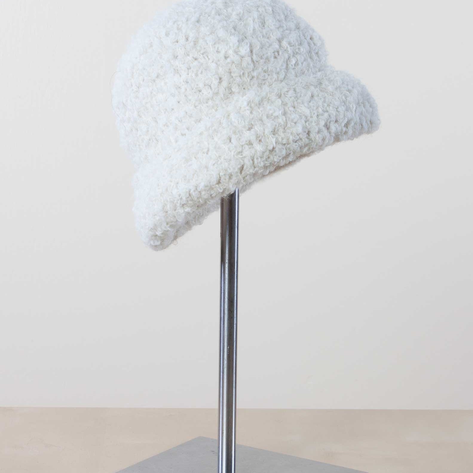 Boucle Peruvian Hat - Cloud Nine Sheepskin