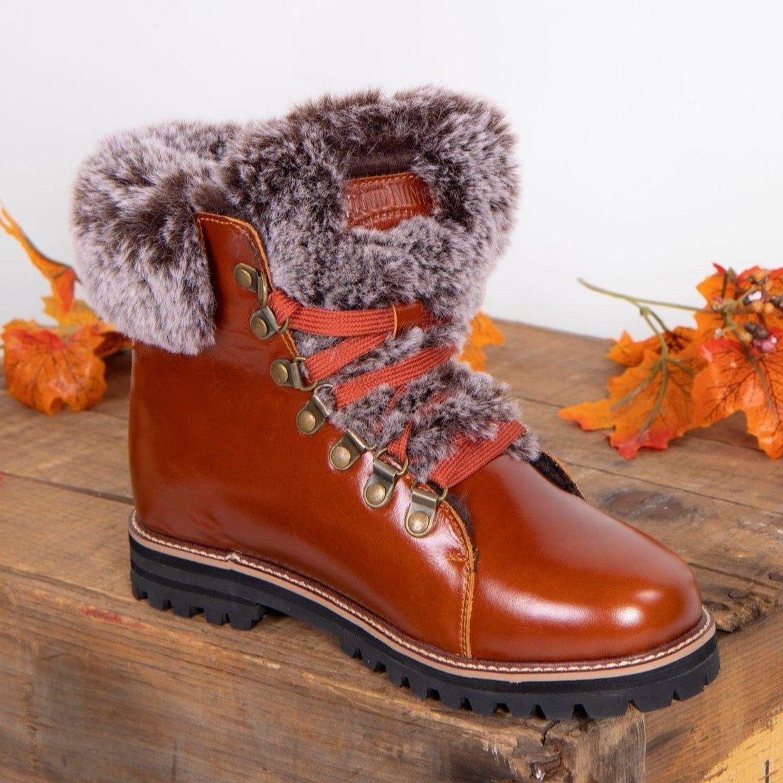 LADIES VIVIAN BOOT - Cloud Nine Sheepskin