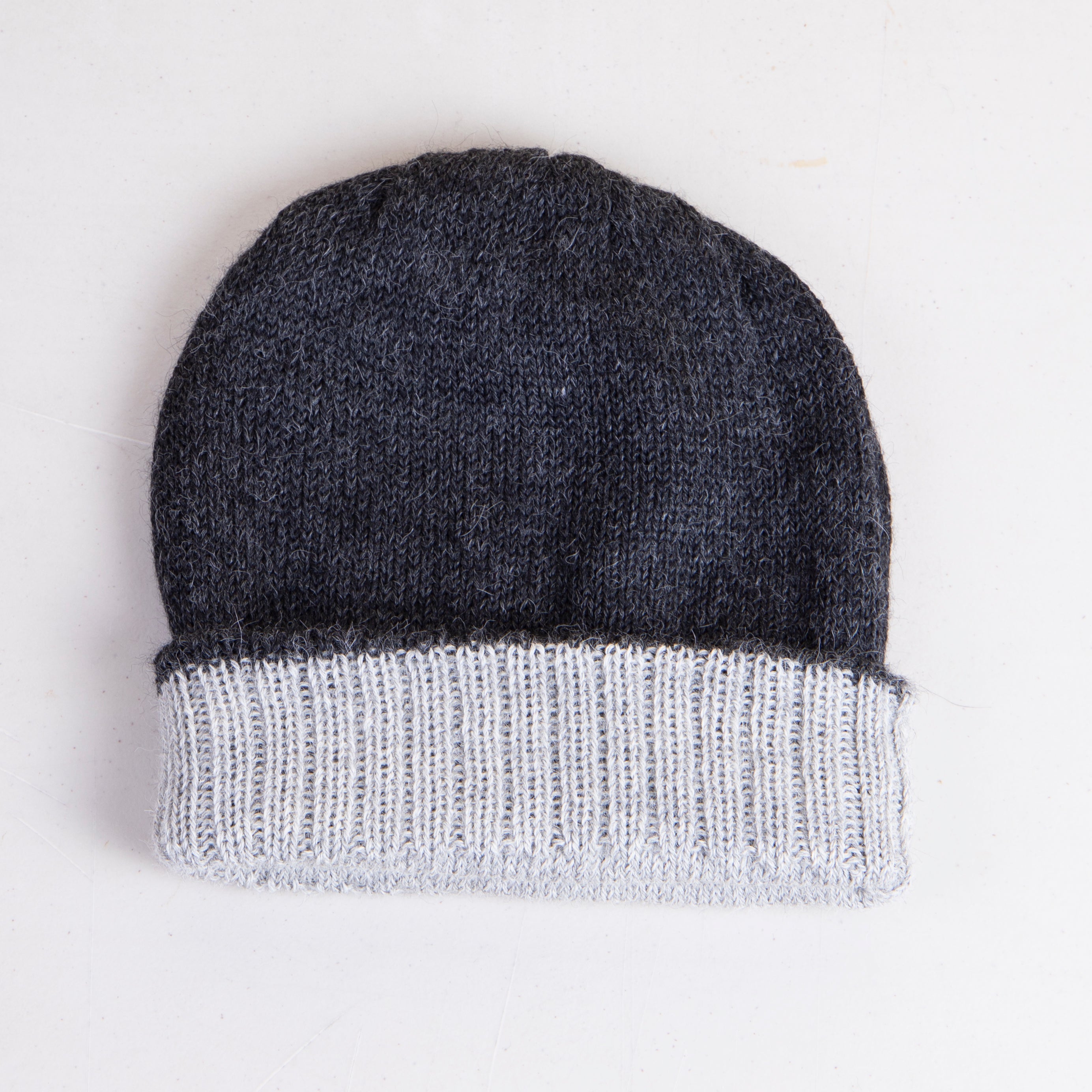 Ski Reversible Hat - Cloud Nine Sheepskin